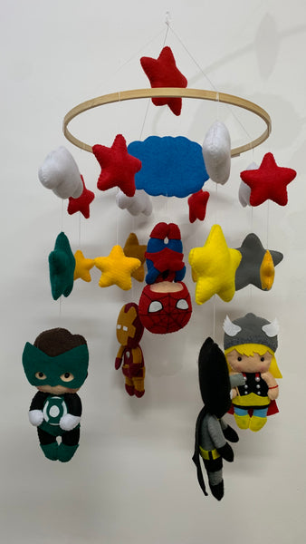 Móvil Súperheroes