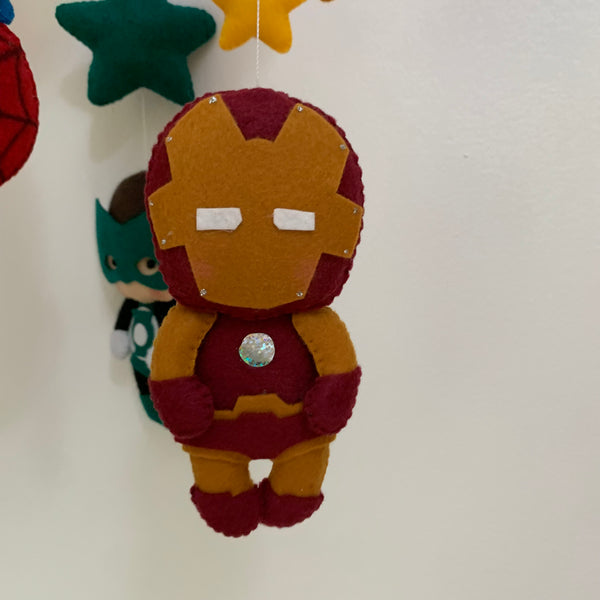 Móvil Súperheroes